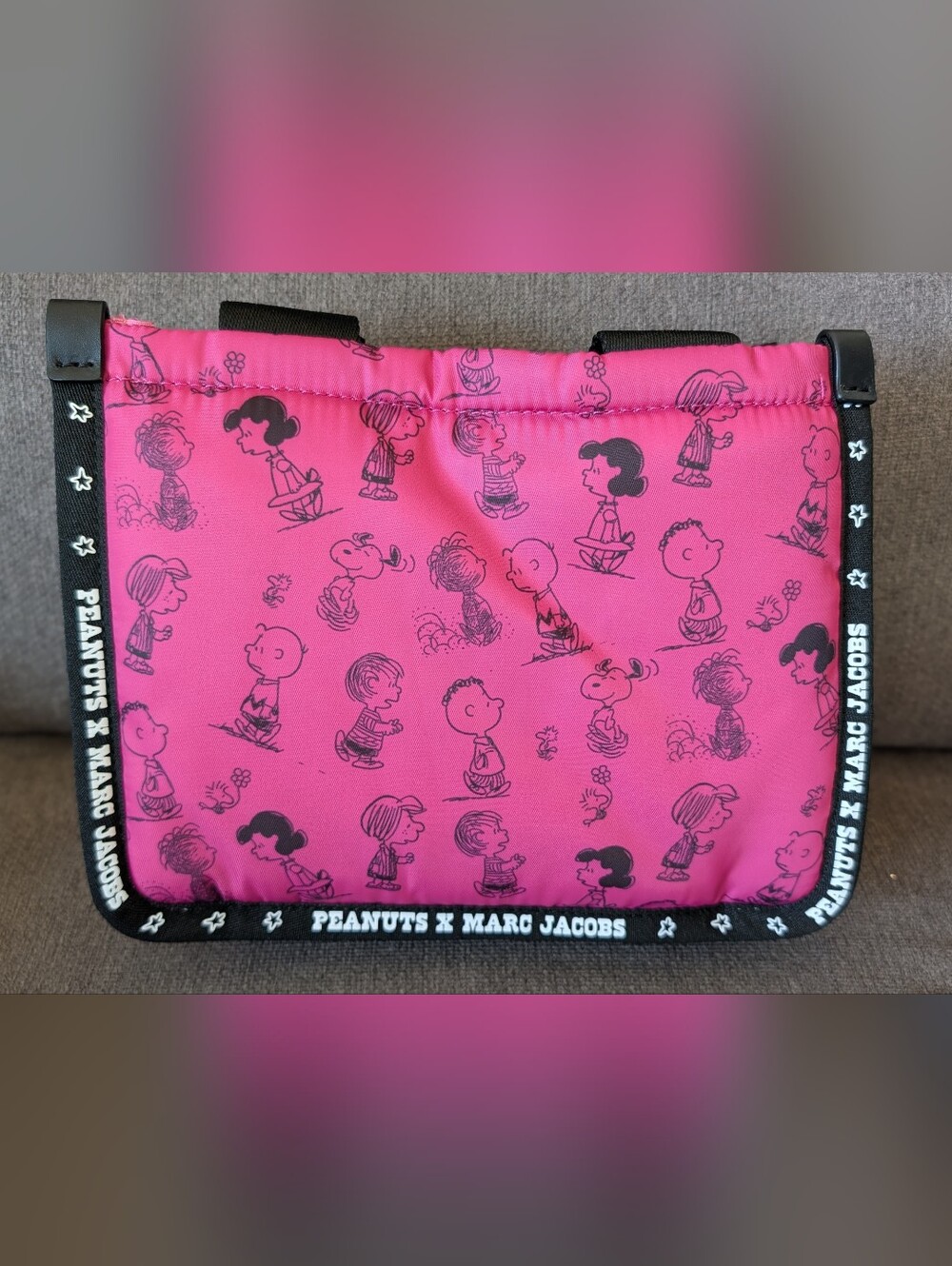 Marc Jacobs x Peanuts Pink Tote with Character Print - Picture 2 of 4